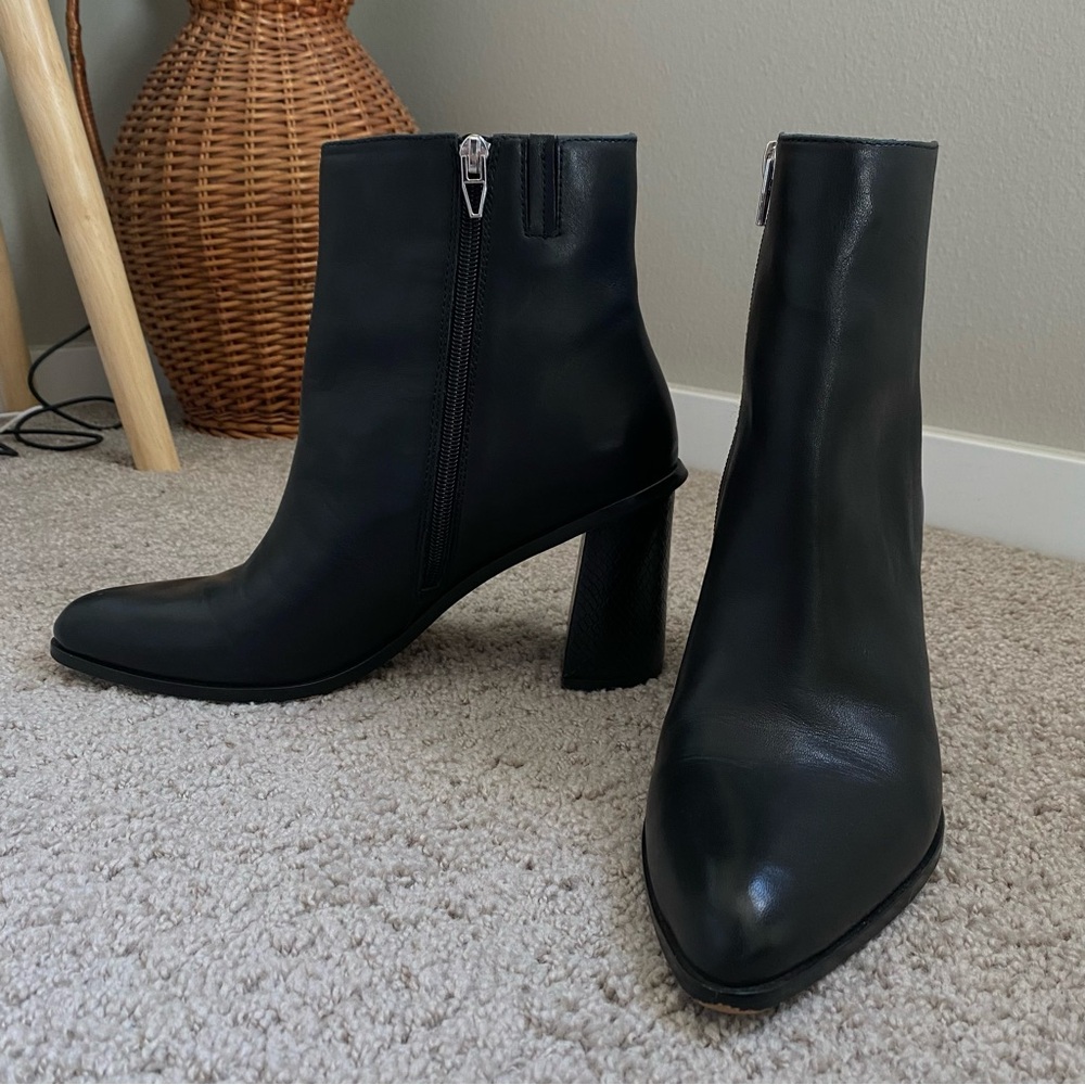 Dolce Vita Black Ankle Boots - Like New